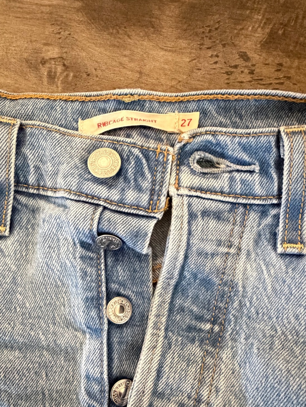 Levi’s Ribcage Straight Leg Ankle Women’s Jeans - Light Wash - Picture 5 of 6
